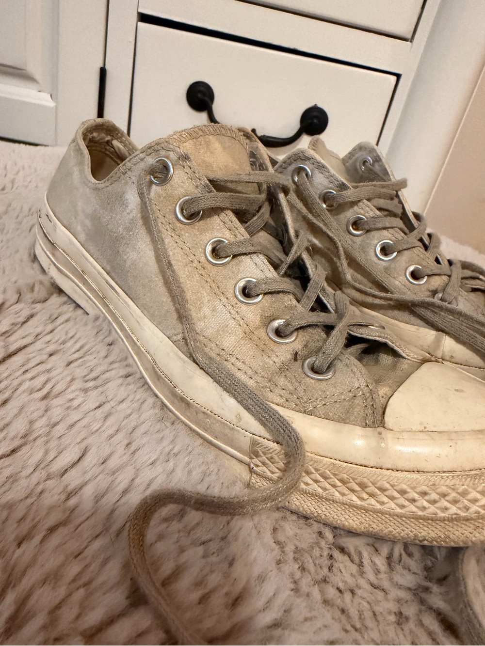 Converse